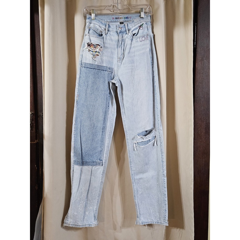 American Eagle Strigid Pride Jeans Light Wash Distressed‎ Patchwork Love is Love